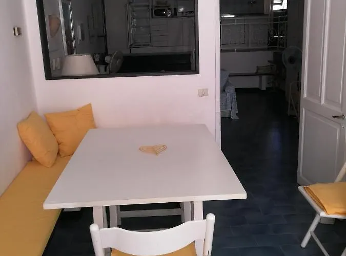 Celle Mare Con Posto Auto Coperto Celle Ligure